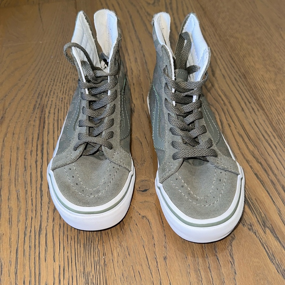 Boy Zip Up Vans in Army Green